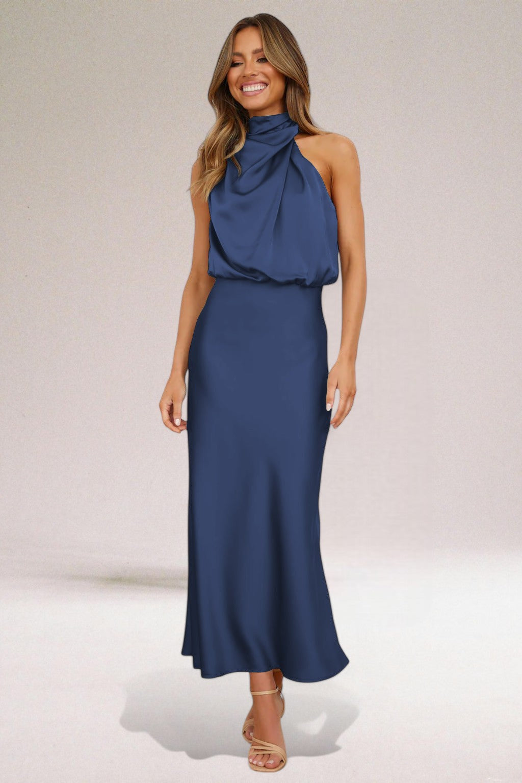 Flavia™ | Robe en Satin à Encolure Nouée