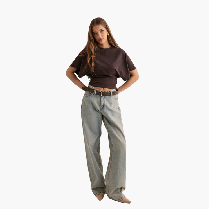 Éléna – Le haut qui structure votre style avec douceur