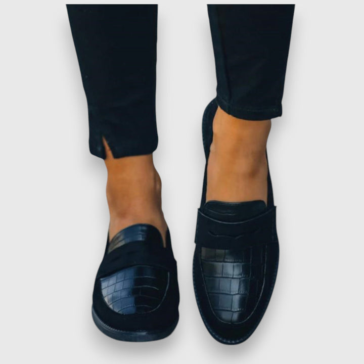Léa – Le mocassin qui vous suit partout avec élégance